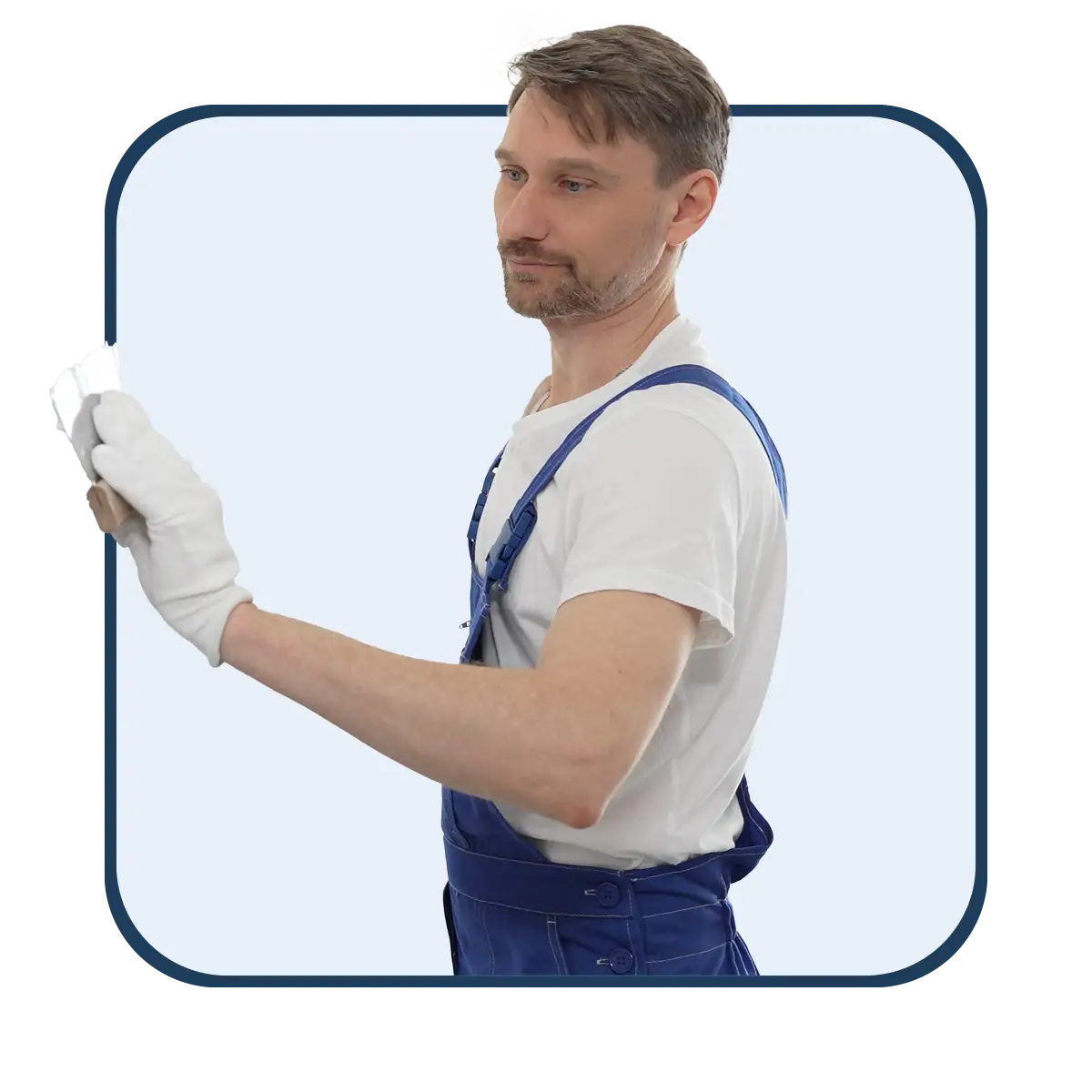 Mitarbeiter mit Spachtel