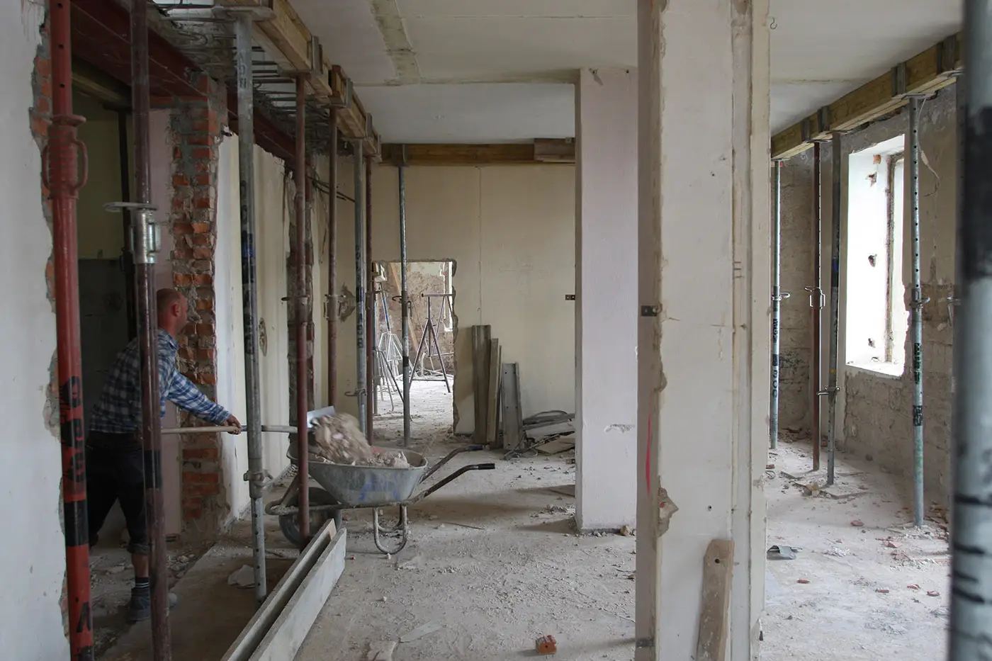 Sanierung einer Gewerbehalle