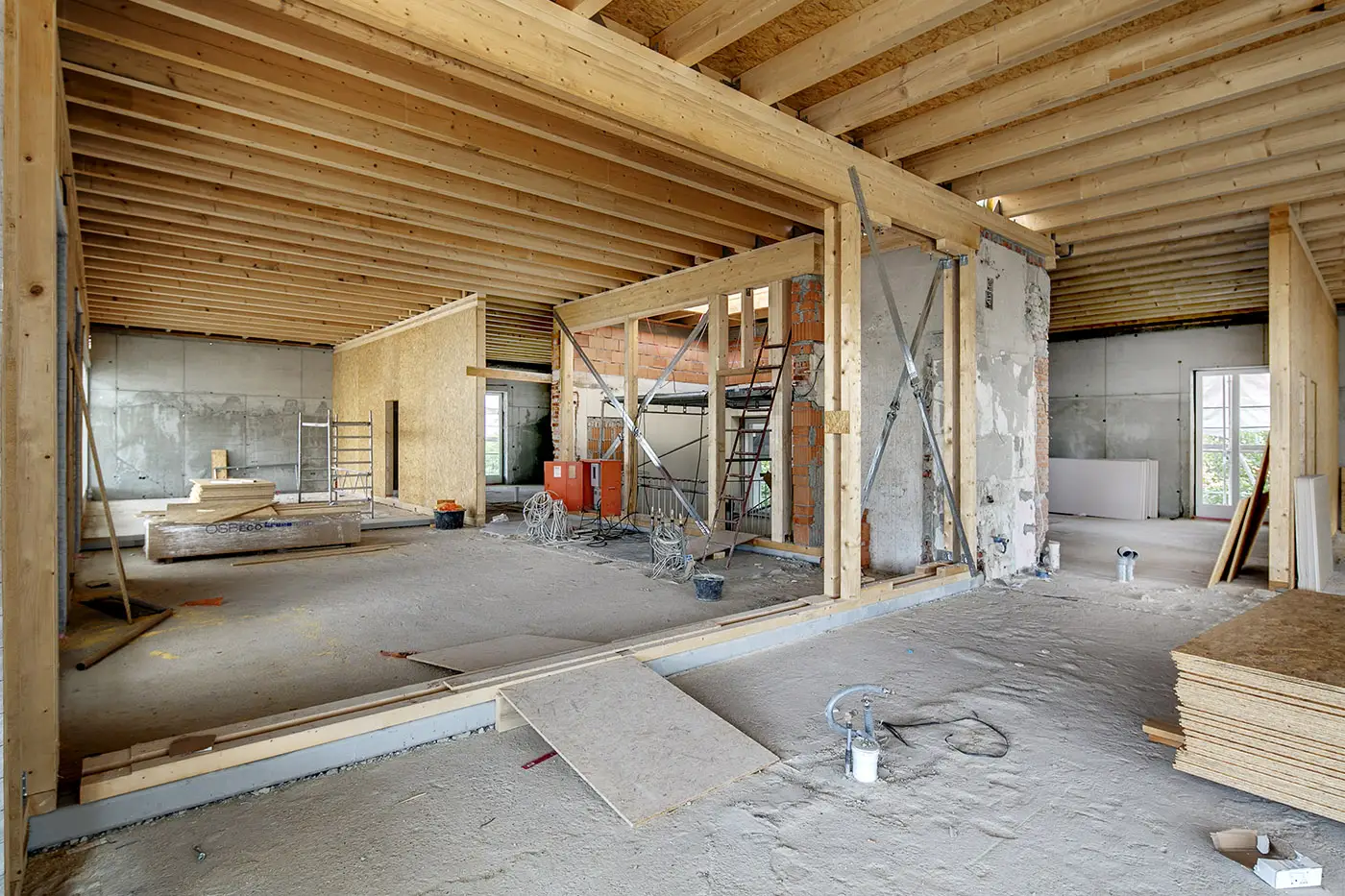 Trockenbauwände im Bau für eine bessere Raumaufteilung