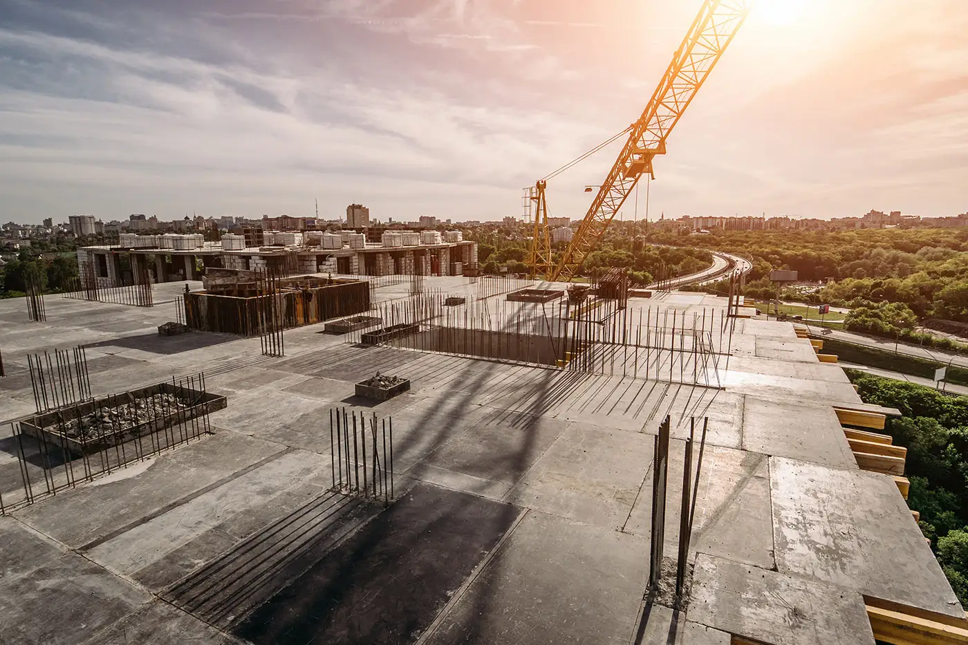 Arbeiter bei Betonarbeiten