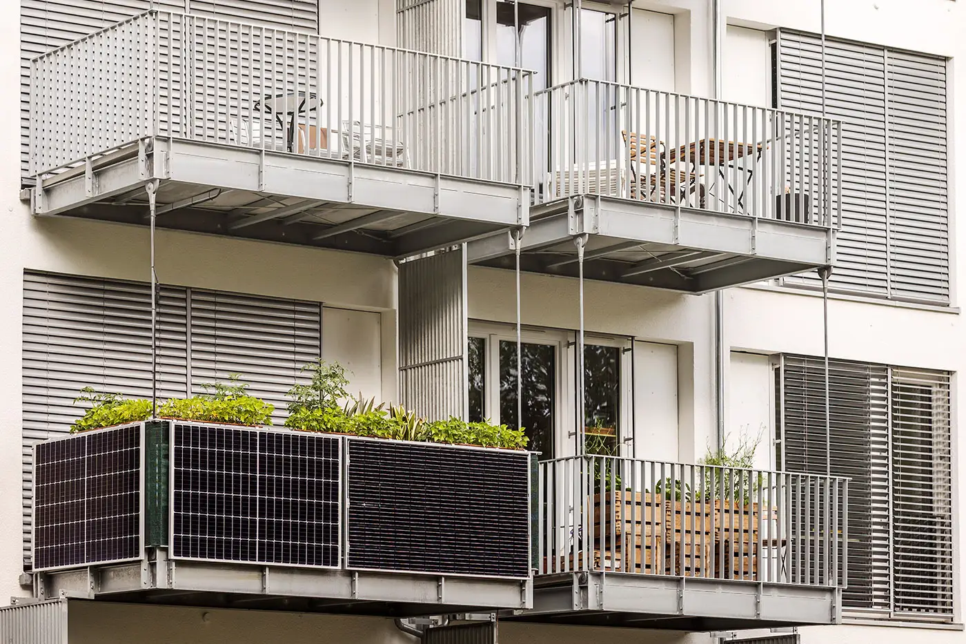 Neu gebaute Balkons